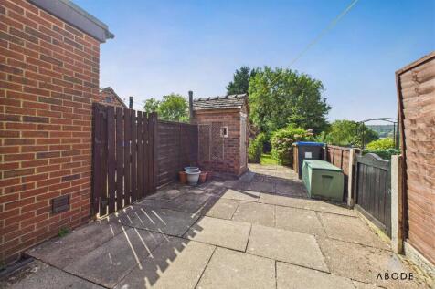 CAM04151G0-PR0231-STILL023.jpg