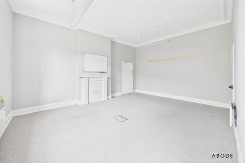 CAM02544G0-PR0296-STILL027.jpg