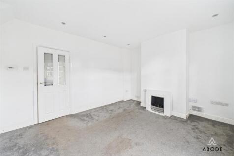 CAM01882G0-PR0152-STILL001.jpg