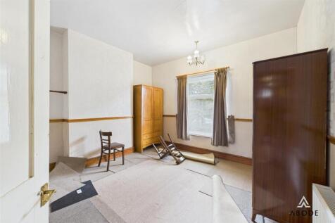CAM01882G0-PR0147-STILL008.jpg