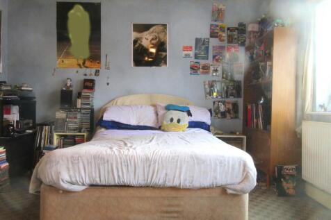 7 Hartshorne Road Front Bedroom 4.jpg