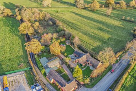 dji_fly_20251119_150600_875_1763742412165_photo_op