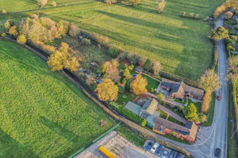 dji_fly_20251119_150818_883_1763742378970_photo_op