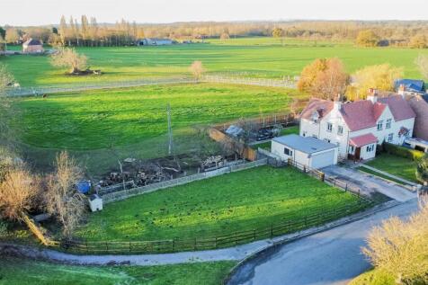 dji_fly_20251120_150512_903_1763651205315_photo_op