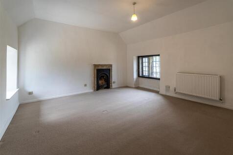 17 Master bedroom.jpg