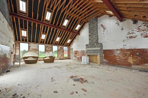 Barn Conversion (26).JPG