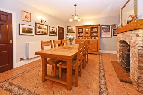 House Interior (45).JPG