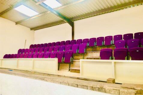 viewing gallery.jpg