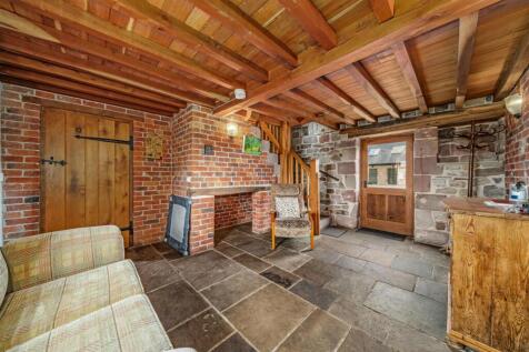 The Old Cart Shed Trouts Dale Farm-36.jpg
