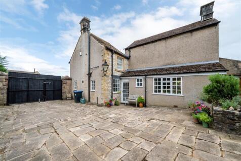 Field House-19.jpg