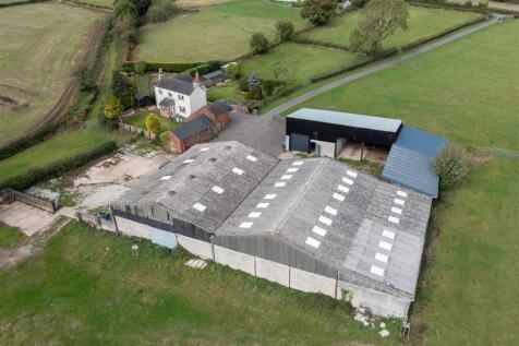 Hollies Farm-32.jpg