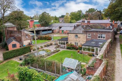 Hall Farm Alfreton-34.jpg