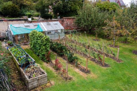 Hall Farm Alfreton-41.jpg