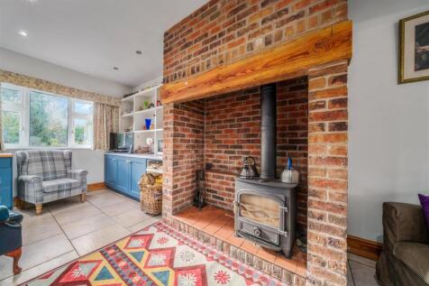 49 Station road-26.jpg