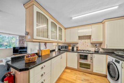 49 Station road-91.jpg