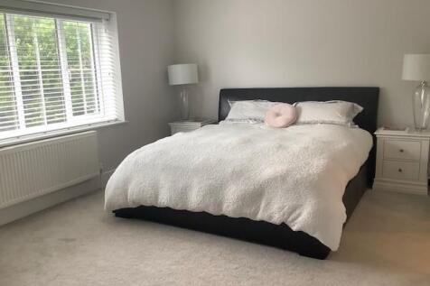 Main bedroom.jpg