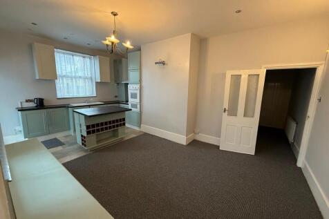Kitchen-Dining Ro...