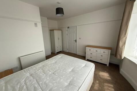 Main Room 2