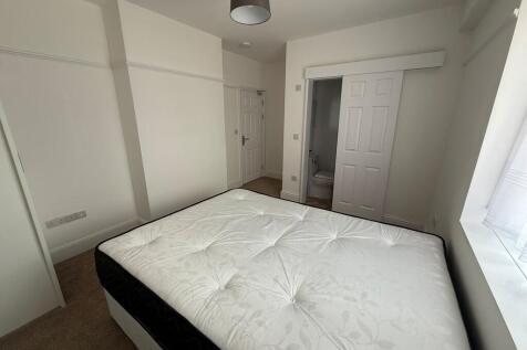 Main Room 2