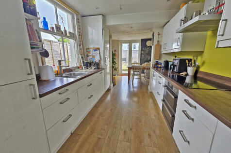 Kitchen (1)