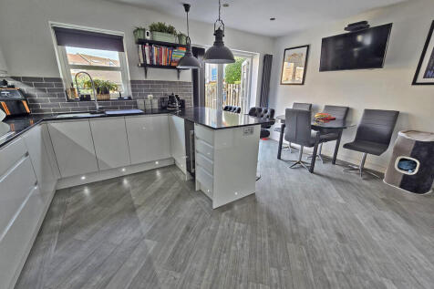 Kitchen - Diner (...