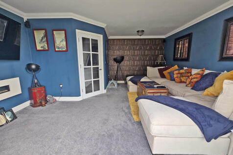 Living room (3)