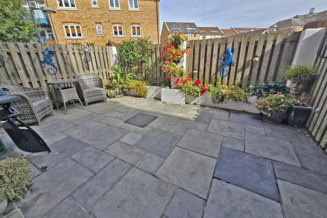 Garden (3)