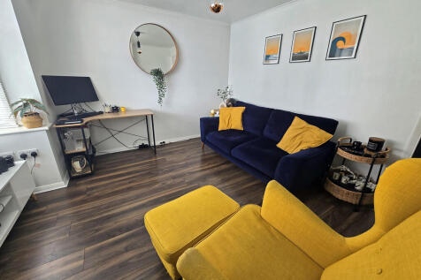 LOUNGE 2