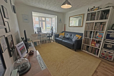 Living room (8)