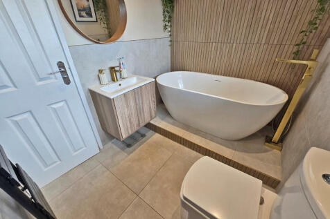 Bathroom (2)