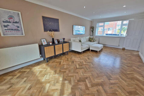 Living room (1)