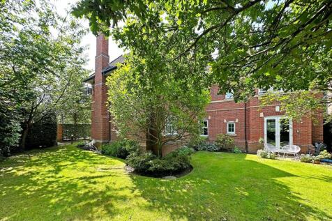 Property Image 28