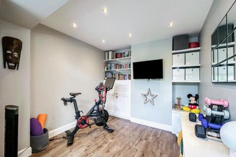 Property Image 29