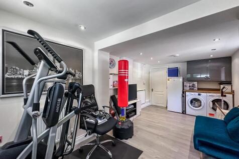 Property Image 28