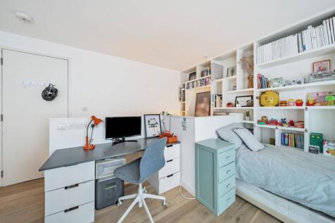 Property Image 12