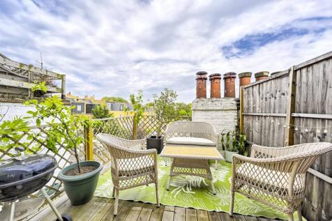 Property Image 16