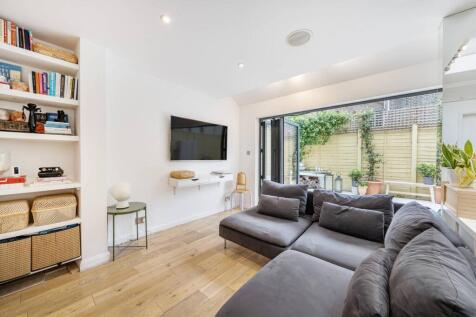 Property Image 4