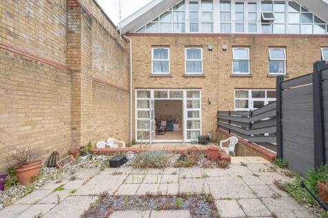 Property Image 11