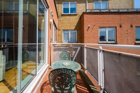 Property Image 8
