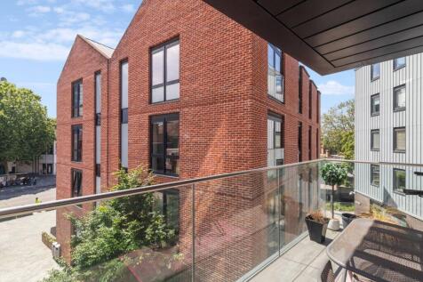 Property Image 11