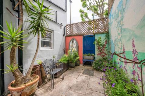 Property Image 12