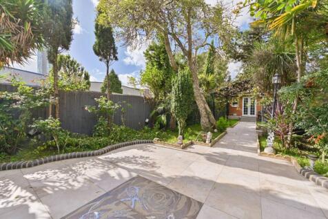 Property Image 9
