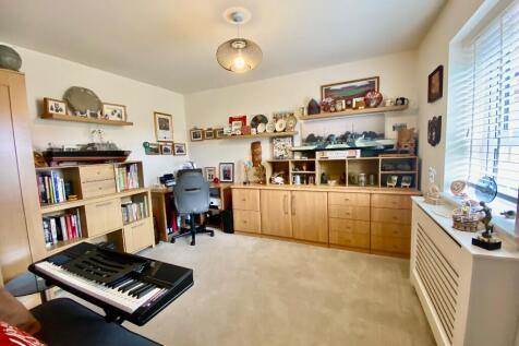 Property Image 16