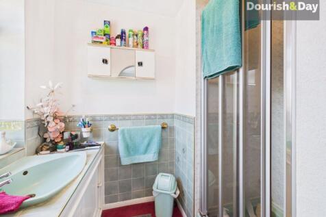 Ensuite Shower Room