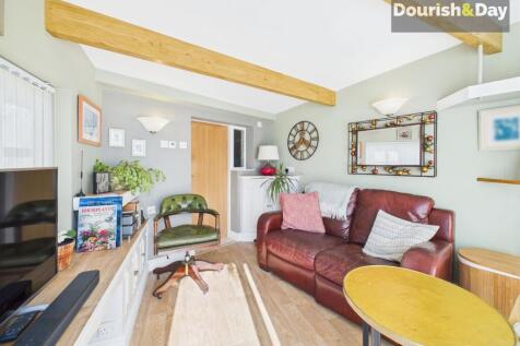 Garden Sitting Room