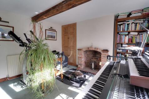Snug/Music Room
