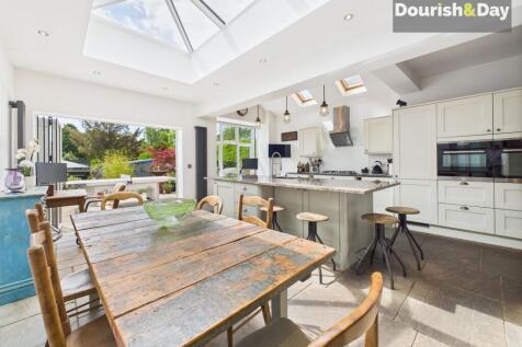 Kitchen / Living Diner