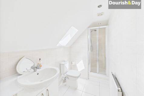 Master En-Suite