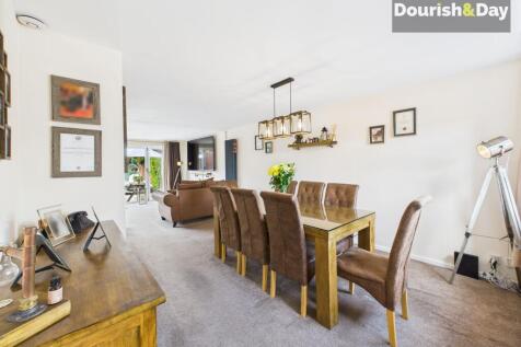 Open Plan Dining Room