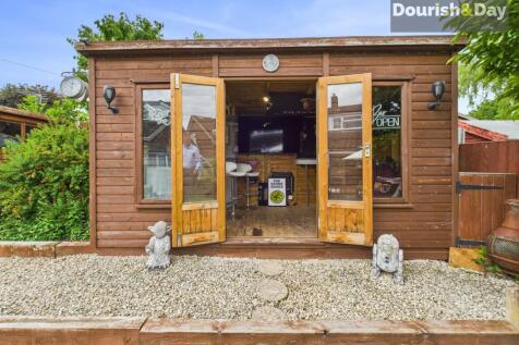 Outbuilding